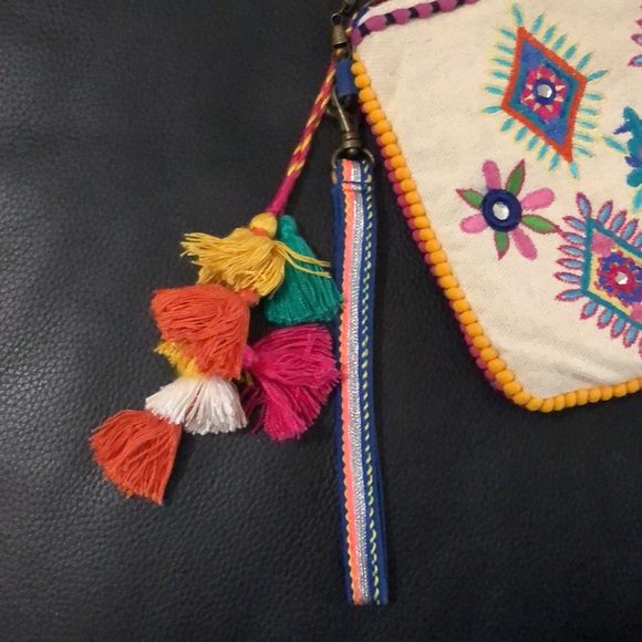 Steven by Steve Madden India crossbody - Picture 2 of 4